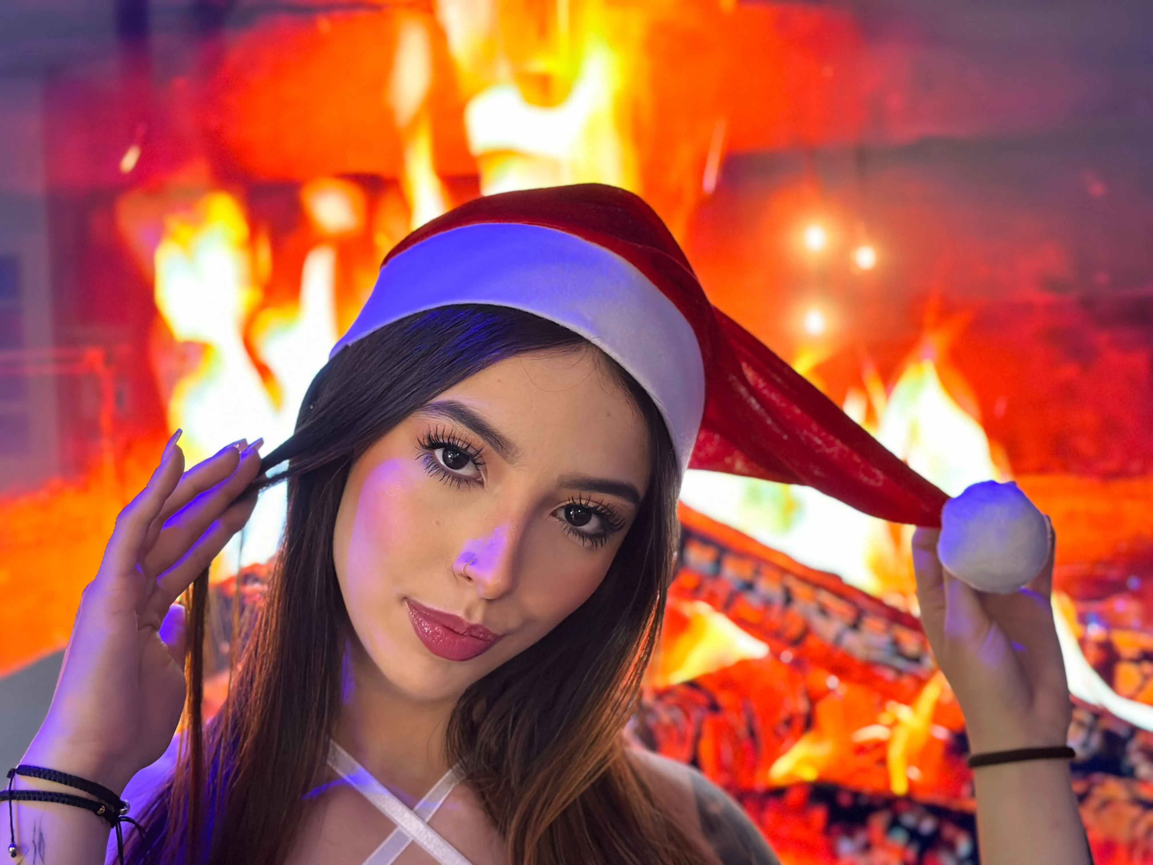 Live sex webcam photo for EmaMalkova #7798011