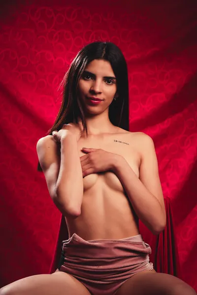 Live sex webcam photo for AngeliicaRoy #5353779