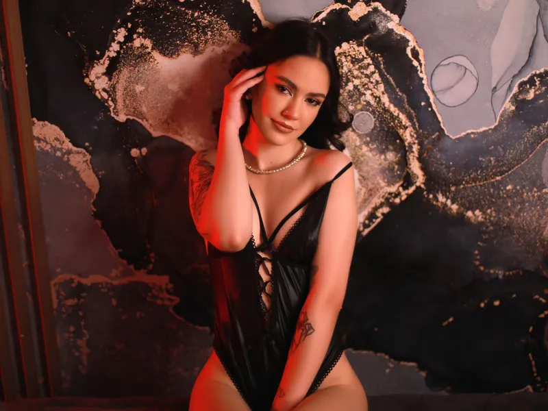 Live sex webcam photo for EmmaGiles #5354594
