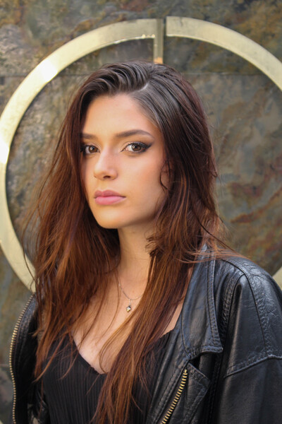 Live sex webcam photo for Estreeella19 #6128236