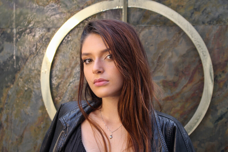 Live sex webcam photo for Estreeella19 #6128172