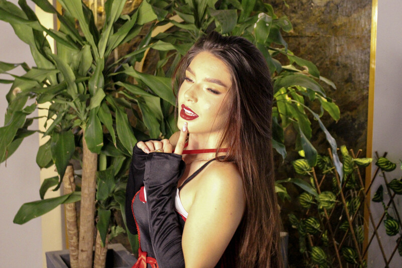 Live sex webcam photo for Estreeella19 #5885808