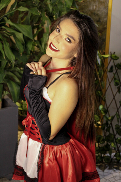 Live sex webcam photo for Estreeella19 #6128362