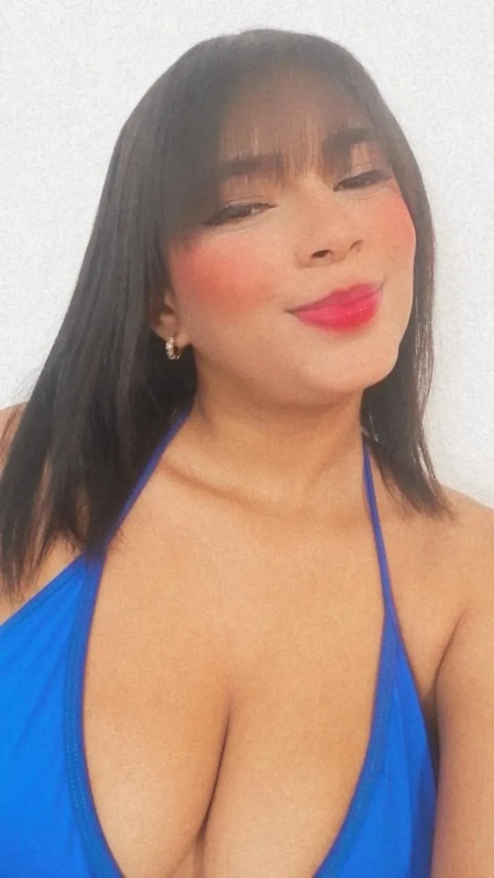 Live sex webcam photo for CAMILAROUS #7219557