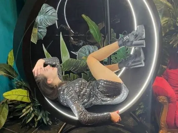 Live sex webcam photo for JennaRobbie #5451912