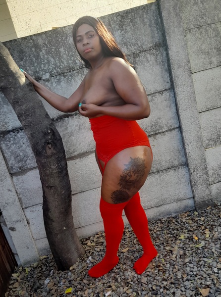 Live sex webcam photo for SULTRYHIPS28xx #5338701