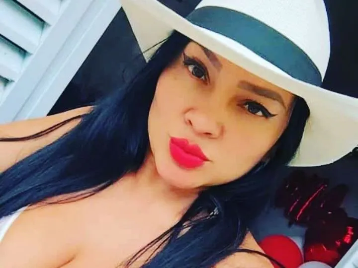 Live sex webcam photo for chiquitabrava #5349616