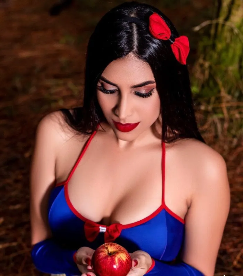 Live sex webcam photo for AriaMatheuss #7893301
