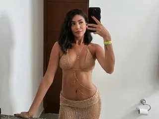 Live sex webcam photo for AriaMatheuss #8682956