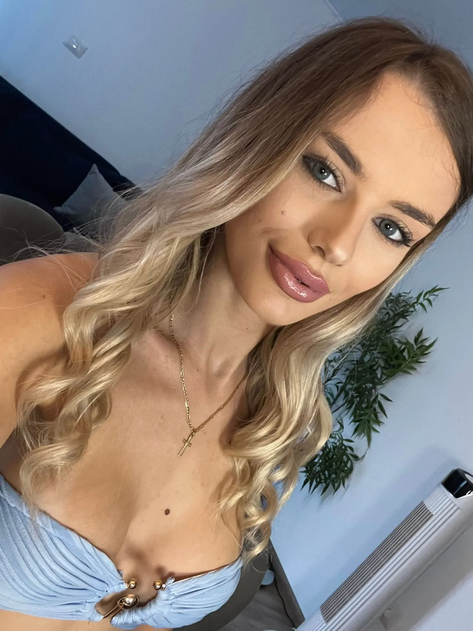 Live sex webcam photo for JaneCandyy #7837720