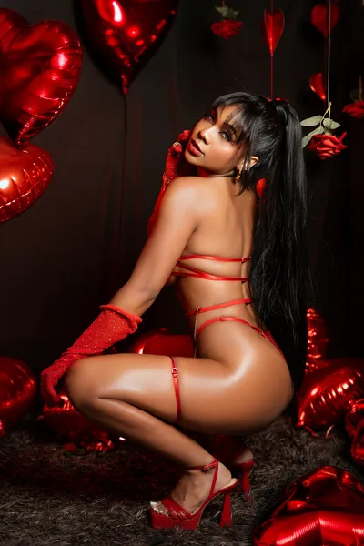 Live sex webcam photo for LizyTaylor #6875459