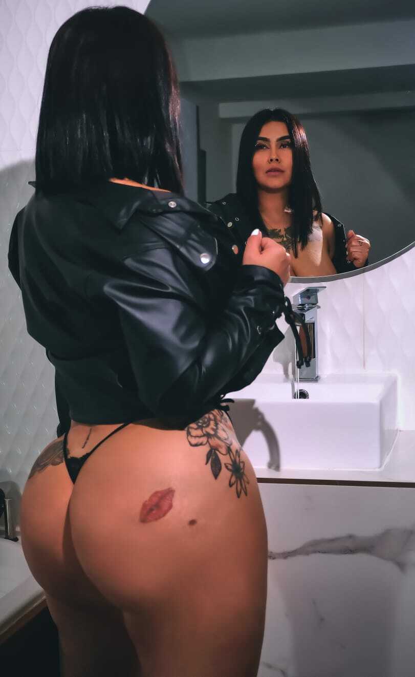 Live sex webcam photo for MelaniePalmer #7922278