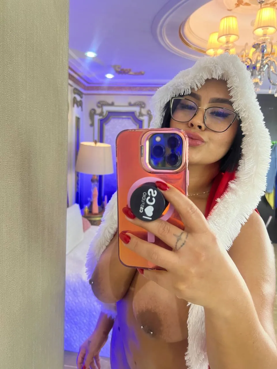 Live sex webcam photo for MelaniePalmer #7922431