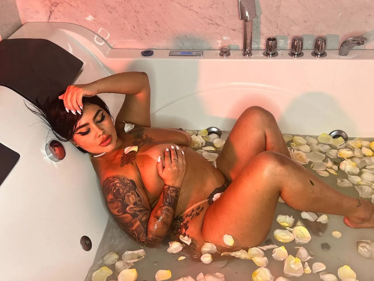 Live sex webcam photo for MelaniePalmer #7922523