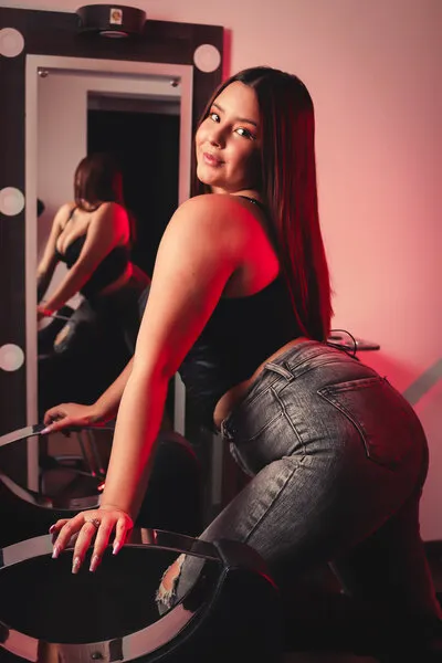 Live sex webcam photo for AbbyWaynee69x #5892827