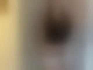 Live sex webcam photo for BustyMollyy #8219662