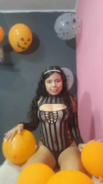 Live sex webcam photo for LiittleDeviil #6199573