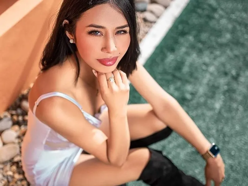 Live sex webcam photo for MISSJENNER #8066526