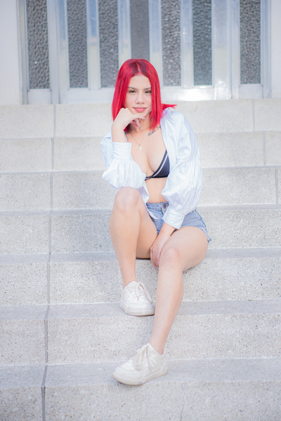 Live sex webcam photo for SusyGraay #6009768