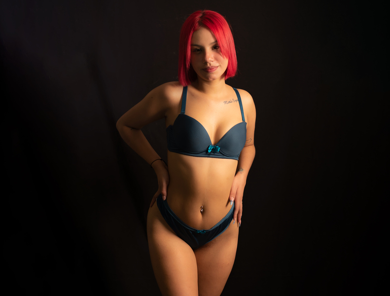 Live sex webcam photo for SusyGraay #5910826