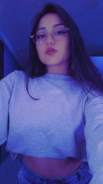 Live sex webcam photo for LucyWiliams #6289215