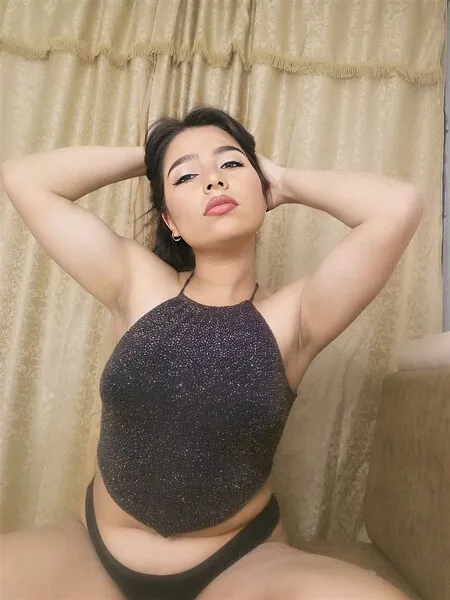 Live sex webcam photo for SoffiaLopez #5359404