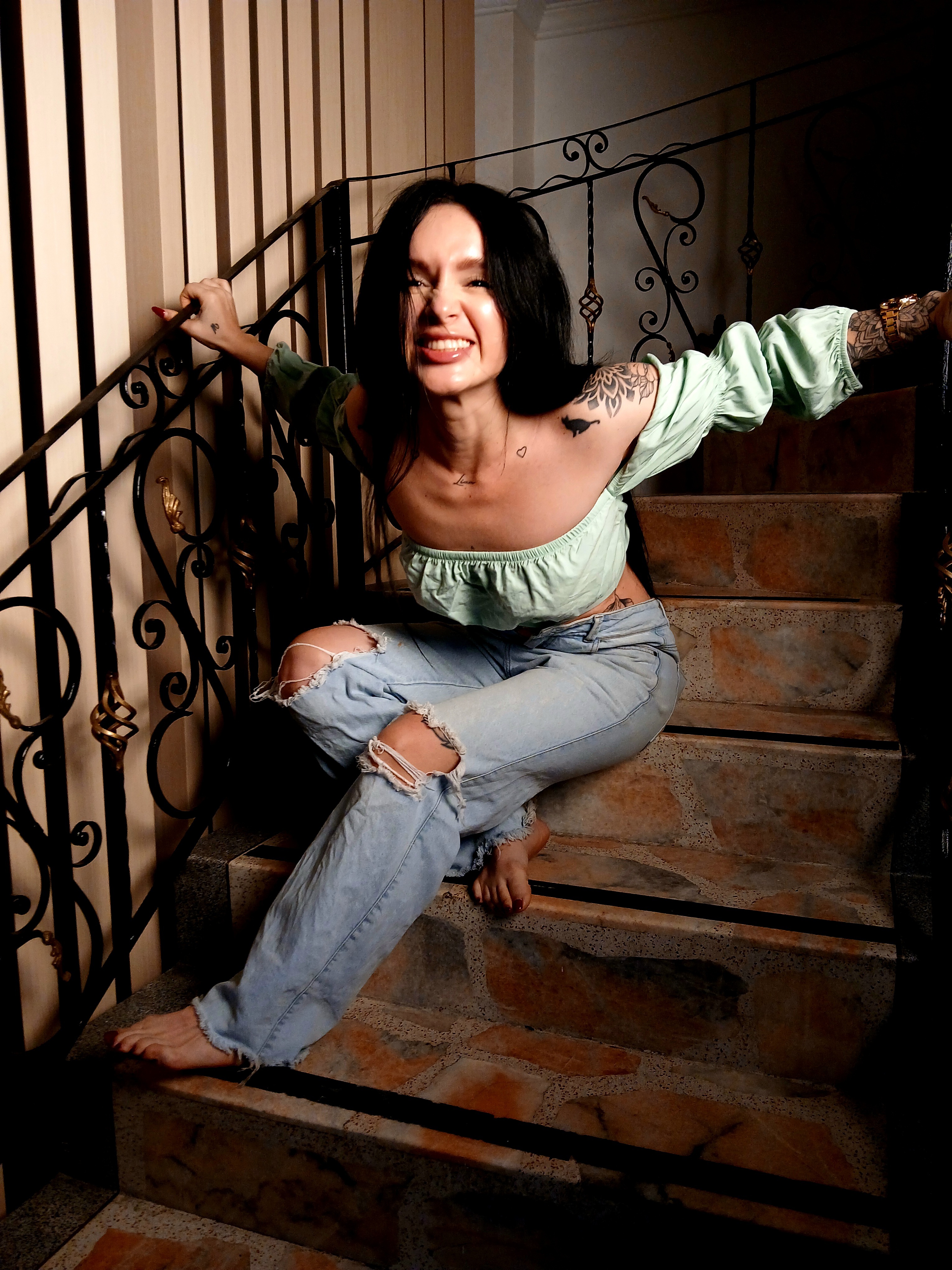 Live sex webcam photo for Sweetssinn #7951385