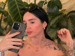 Live sex webcam photo for Sweetssinn #8619163