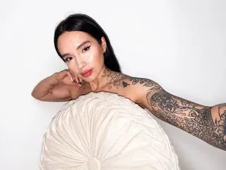 Live sex webcam photo for Sweetssinn #8645291