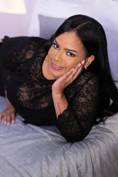 Live sex webcam photo for EmmyThomas #6092485