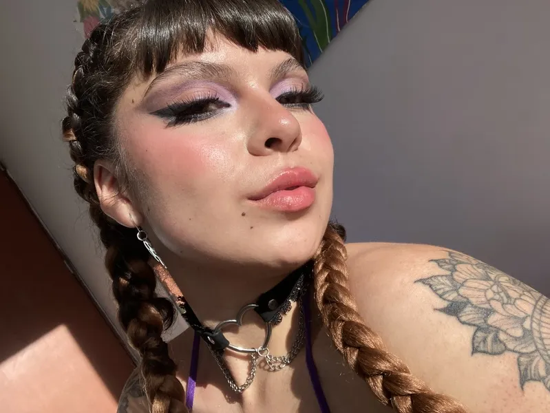 Live sex webcam photo for Tefaw #6554199