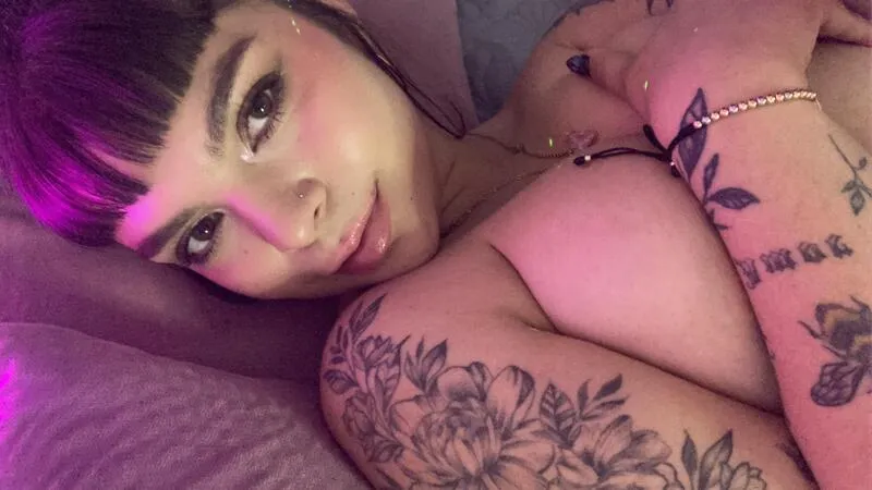 Live sex webcam photo for Tefaw #6516410