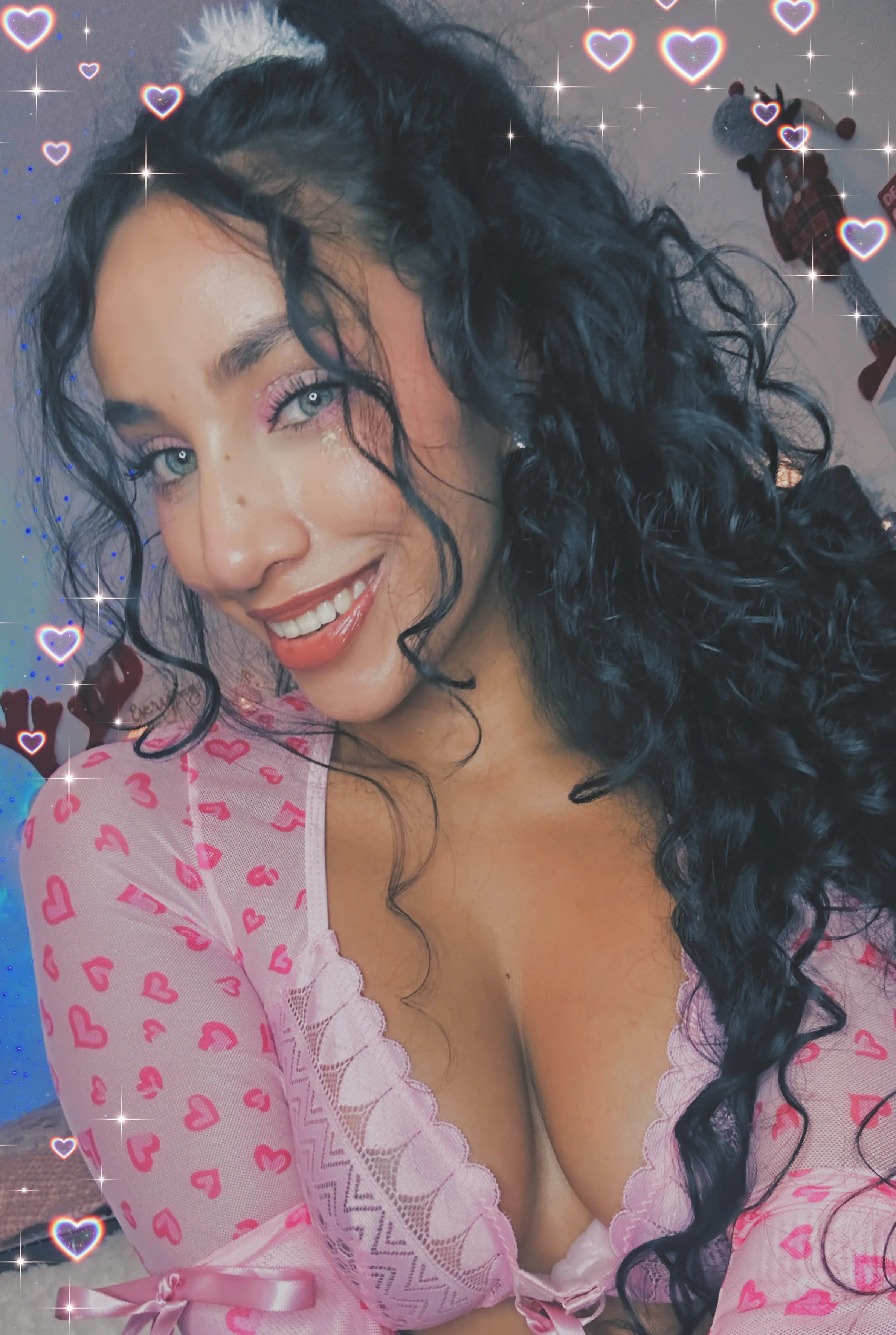 Live sex webcam photo for EmeraldaEyes #8275478