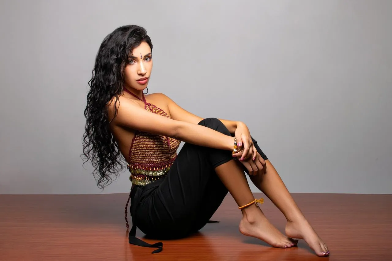 Live sex webcam photo for EmeraldaEyes #7934239