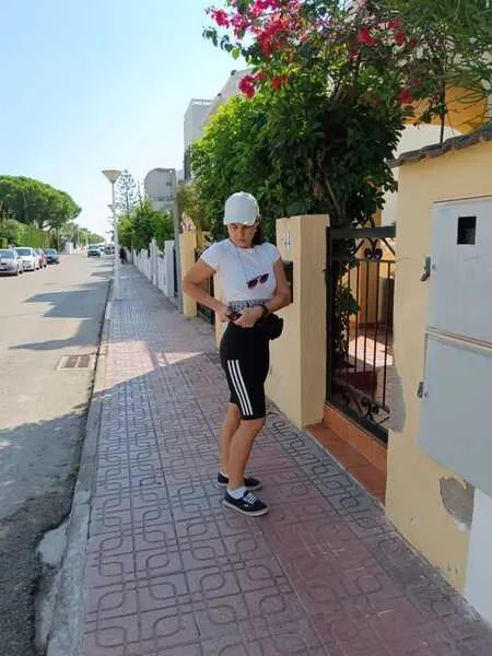 Live sex webcam photo for MonicaMelano #5860218