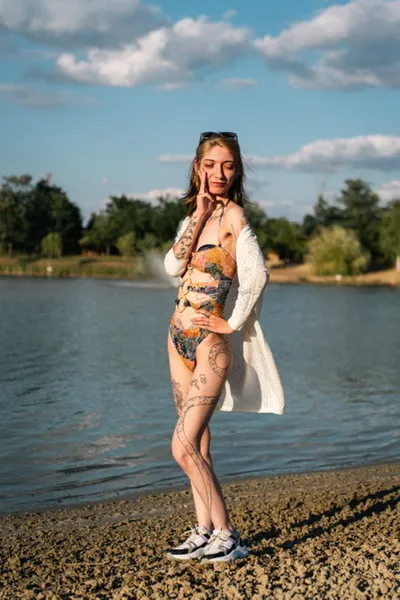 Live sex webcam photo for Hlilian168 #5540592