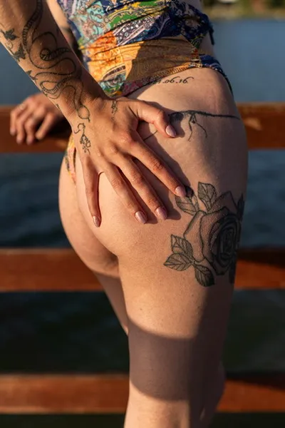 Live sex webcam photo for Hlilian168 #5540596