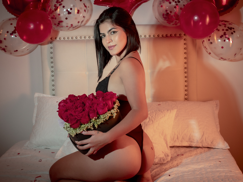 Live sex webcam photo for MsSaraStone #5367455