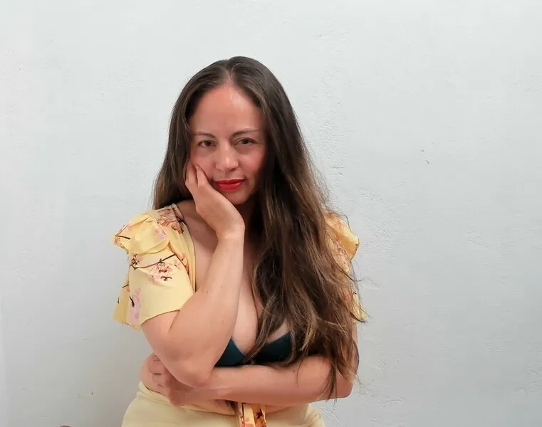 Live sex webcam photo for Susyleett #6247648