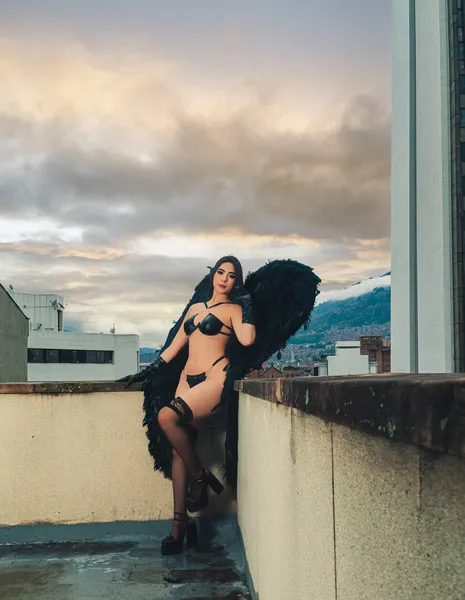 Live sex webcam photo for CharlotteHIills #6262076