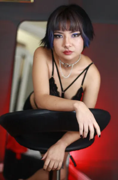 Live sex webcam photo for LexiLoove #5363059