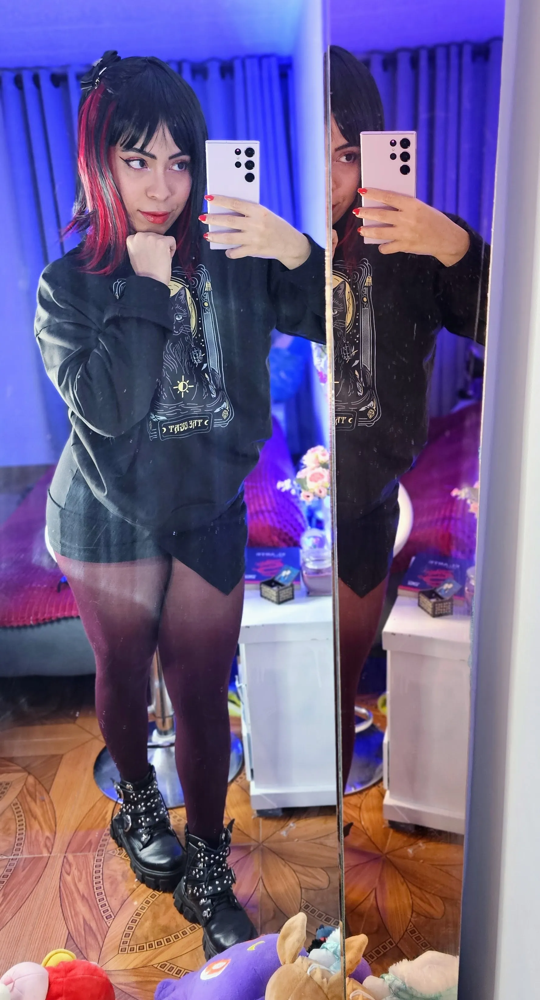 Live sex webcam photo for RosseMonroe #8039795