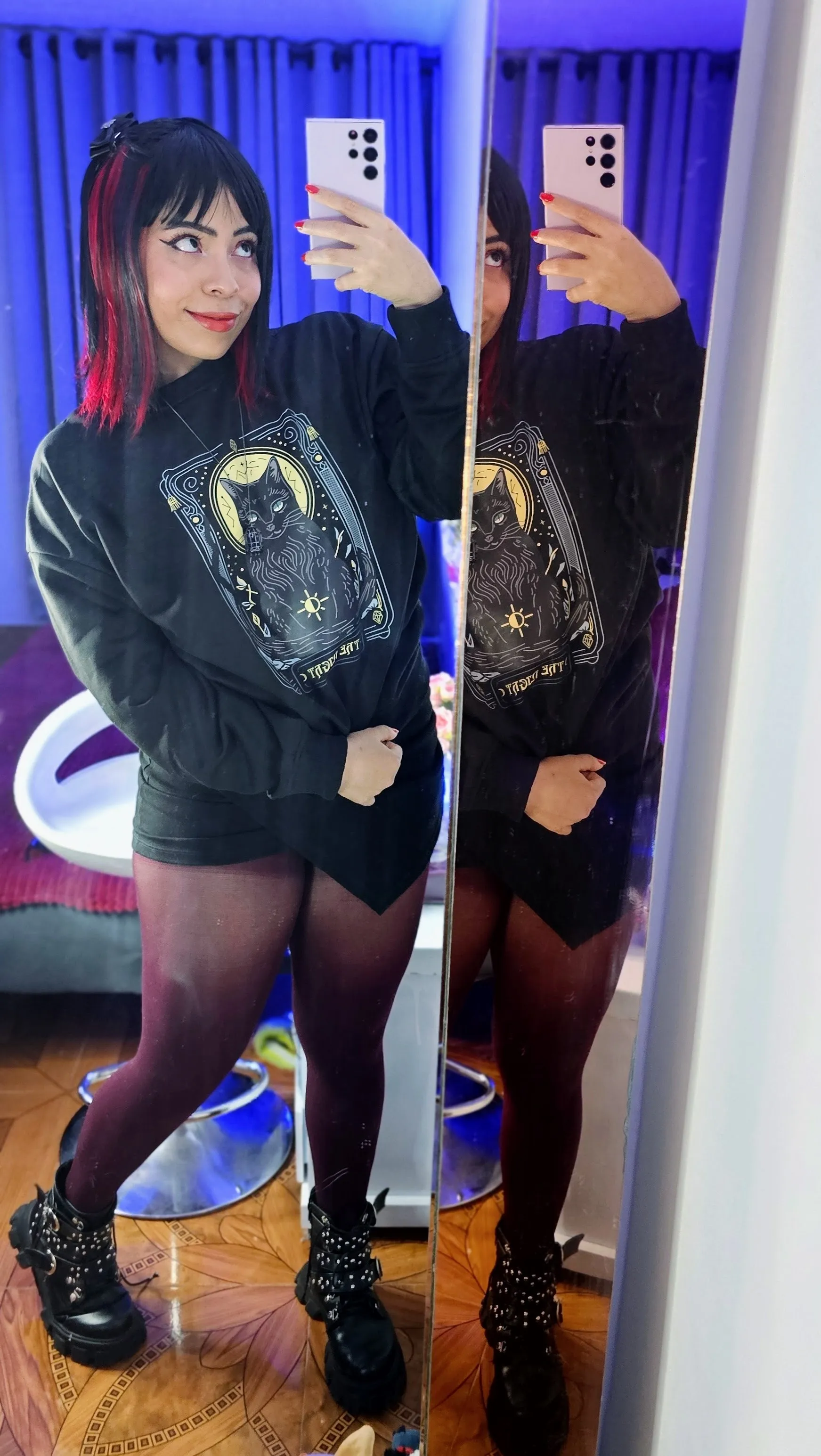 Live sex webcam photo for RosseMonroe #8039794