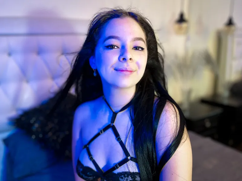 Live sex webcam photo for SilvanaaNoir #6121139