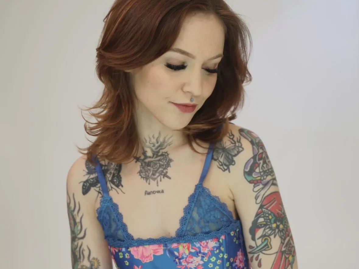 Live sex webcam photo for Baileyskyes #5961261
