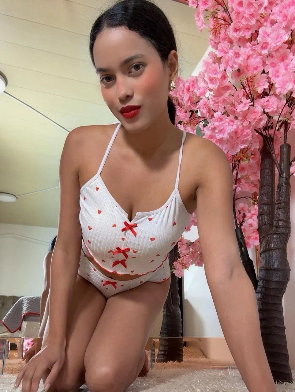 Live sex webcam photo for LiaObrion18 #7441654