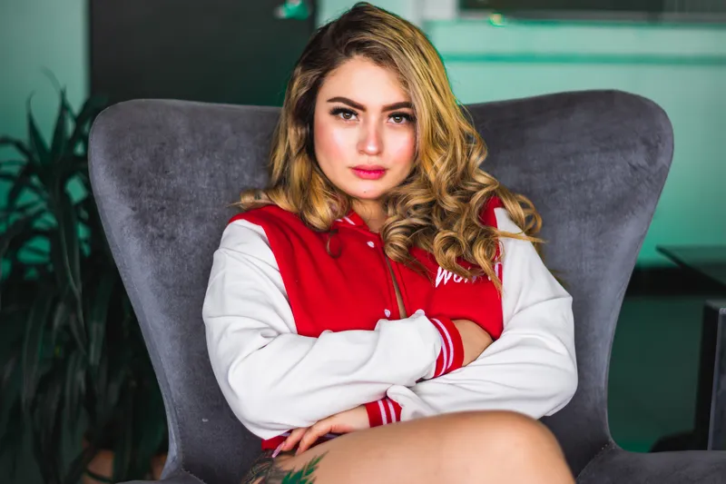Live sex webcam photo for AlishaAdamsonn #5465334