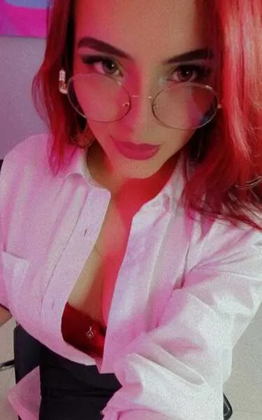 Live sex webcam photo for LUNACUTEF #5487950