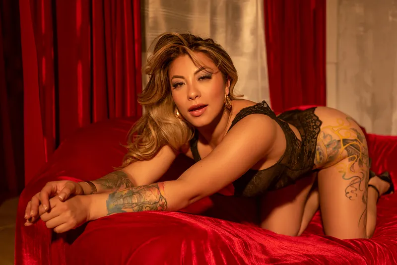 Live sex webcam photo for MillaStone #5404632