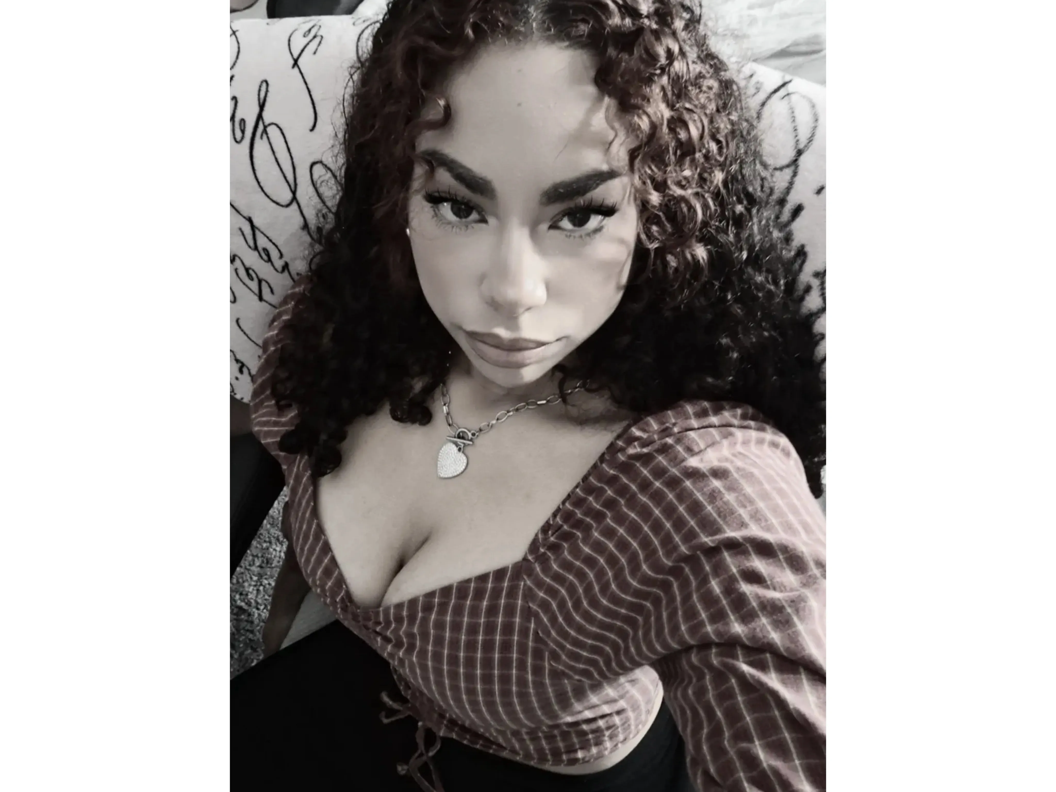 Live sex webcam photo for mixedbaedd #7927718